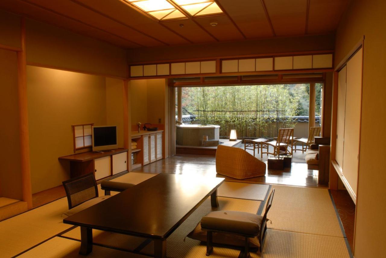 Ryokan Gora Kadan 5*